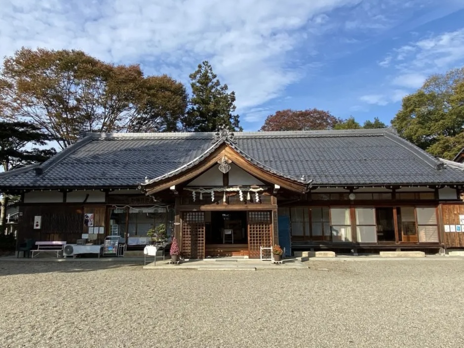 豊満神社の社務所